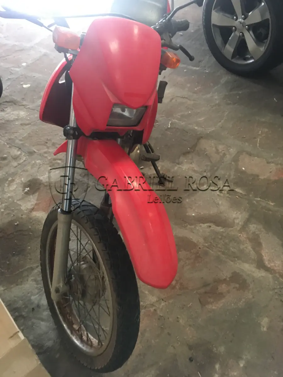 LOTE 002 - Motocicleta Honda NXR150 Bros ES 2007/2008, Gasolina, Cor Vermelha, Placa IOF2484