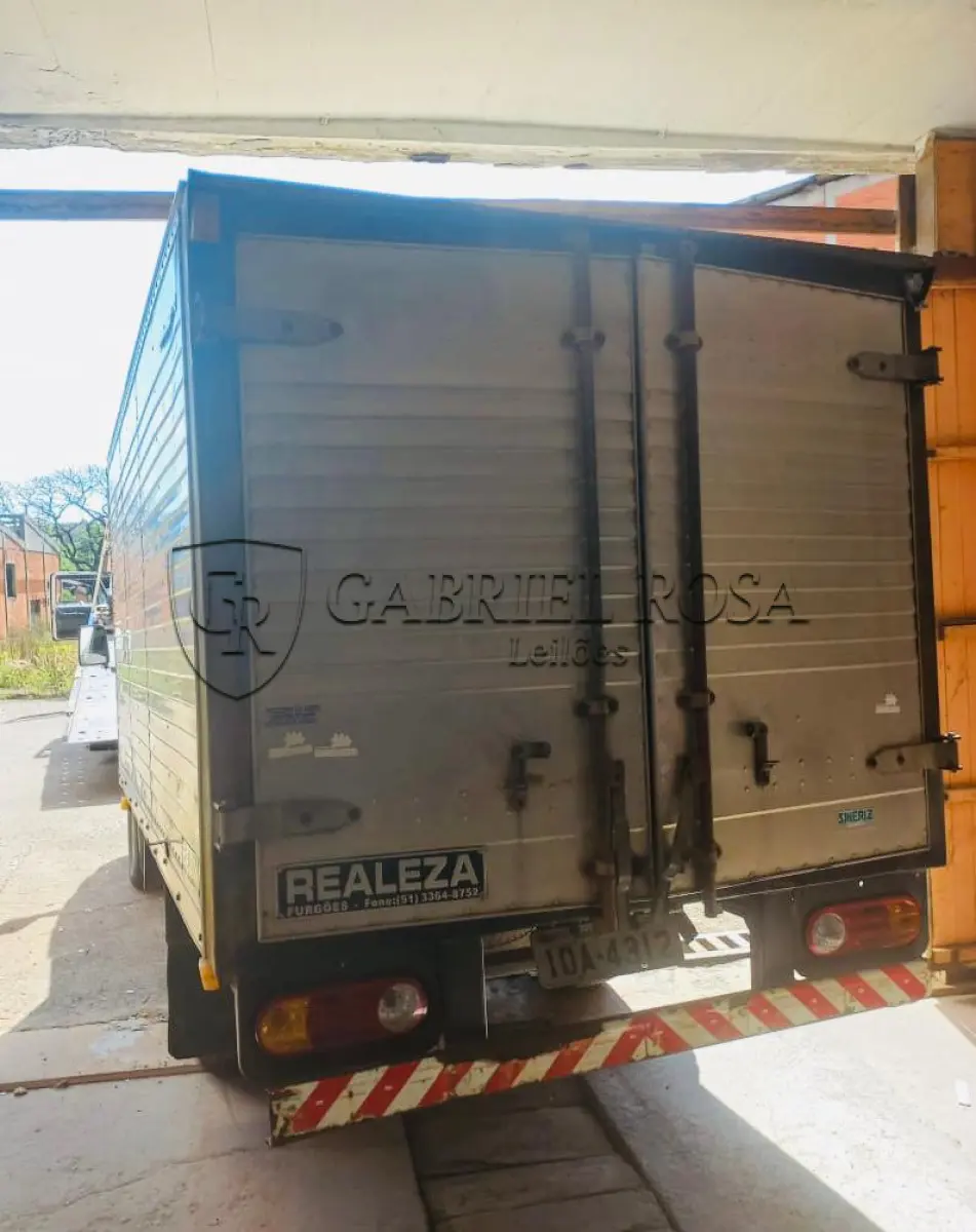 LOTE 002 - Camioneta Hyundai HR HDB, ano/modelo 2007/2008, placas IOA4312