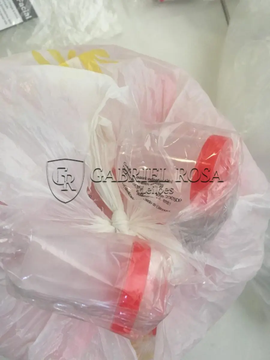 LOTE 009 - Agulhas, Tubos, Seringas, Luvas entre outros