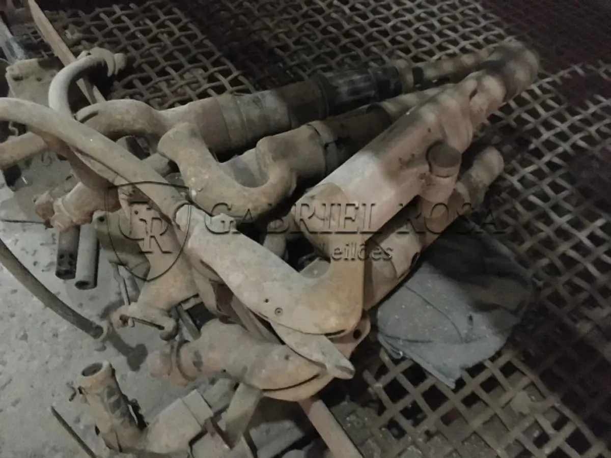 LOTE 079 - PISTOLA PNEUMÁTICA( 03 PEÇAS ), LUBRIFICADOR( 08 PEÇAS ) E ROMPEDOR MANUAL( 06 PEÇAS )