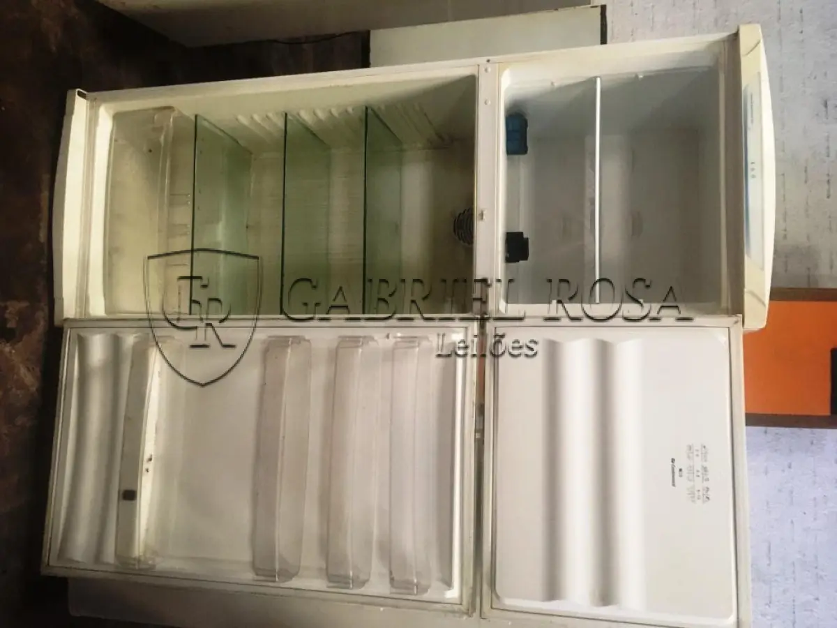 LOTE 020 - Eletro doméstico ( Refrigeradores )