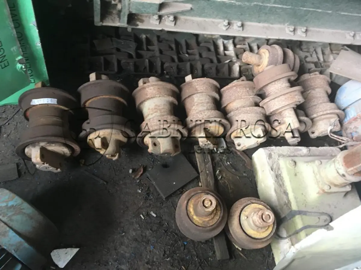 LOTE 021 - SUCATA DE ROLETES