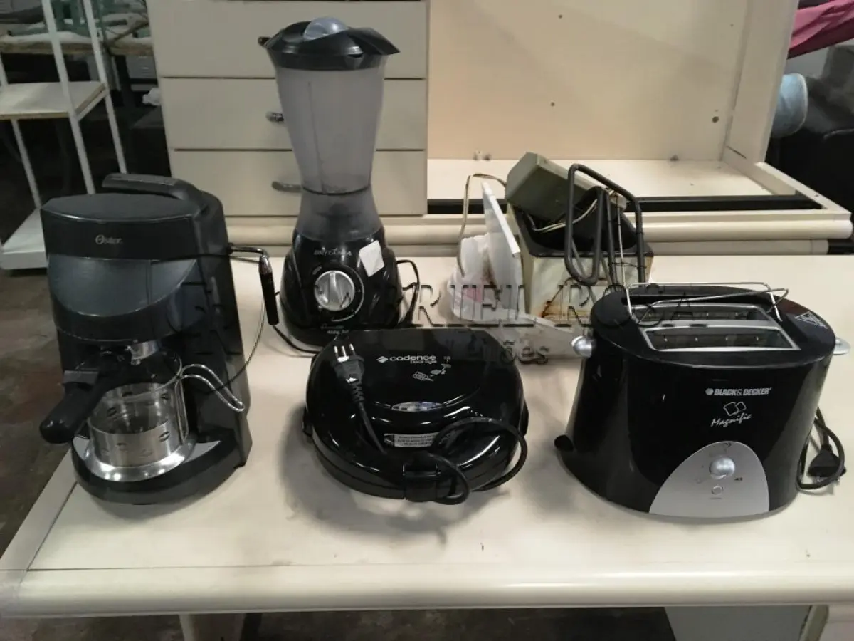 LOTE 014 - Eletro domésticos diversos( 06 un )