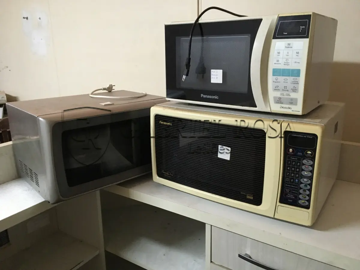 LOTE 150 - Eletro doméstico( Micro ondas - 05 un )