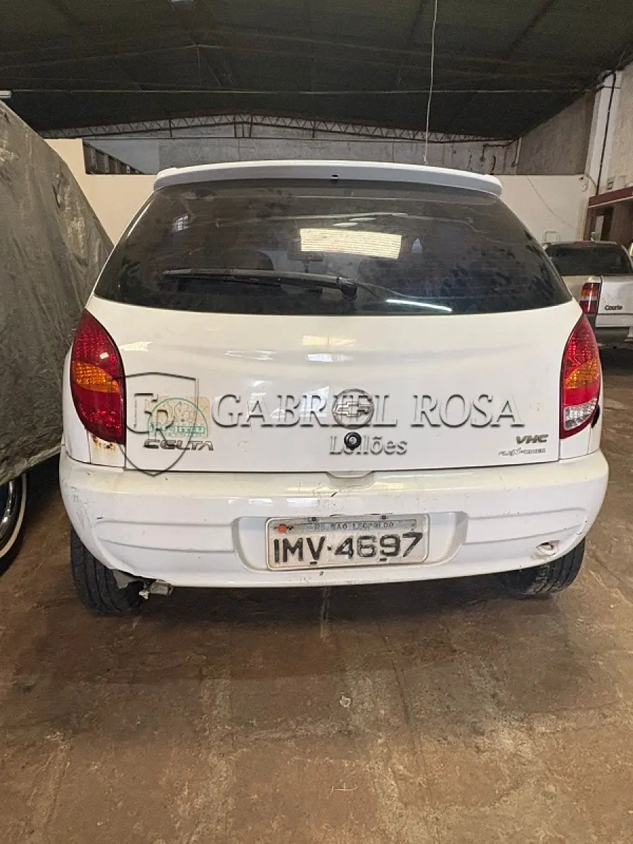 LOTE 002 - Chevrolet Celta 4P Spirit Flex, Ano/Modelo: 2005/2006, Cor: Branca, Placa: IMV4697