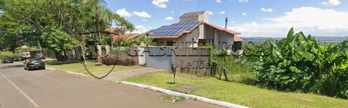 LOTE 001 - 01 Casa em alvenaria (02 pavimentos), com área de 440,02 m² e  o terreno medindo 20 metros de largura e 70 metros de comprimento, situado na Rua João Pedro Schmitt, nº 765, B.Rondônia, Novo Hamburgo/RS. Registrado sob Matrícula nº 33.639