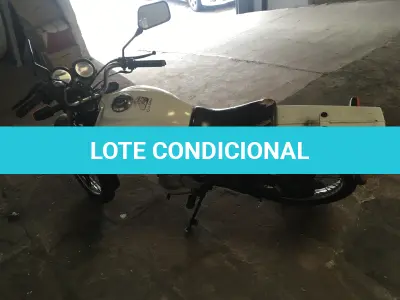 LOTE 001 - HONDA/CG 125 CARGO KS GASOLINA, ANO/MODELO 2009/2009, COR BRANCA, PLACA IPW5117