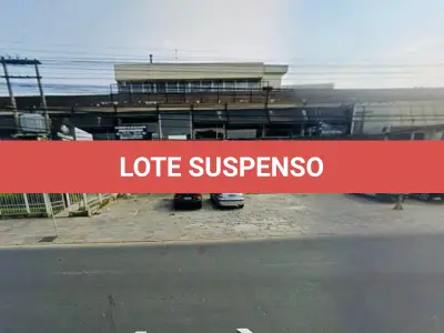 LOTE 001 - O conjunto industrial com área de 4.558,56 M², e o respectivo terreno com área aproximada de 4.473,00 M²,  situado na Avenida do Forte, nº 171 - Vila Ipiranga, Porto Alegre/RS. Registrado sob matrícula nº 6141