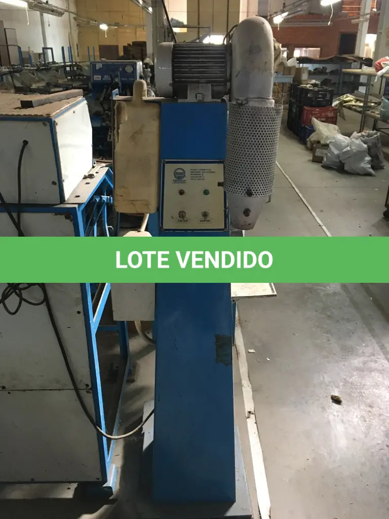 LOTE 070