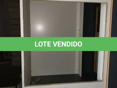 LOTE 201 - Expositores usados