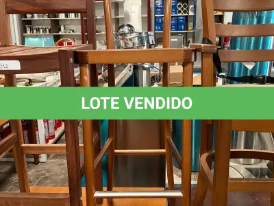 LOTE 113 - Banqueta