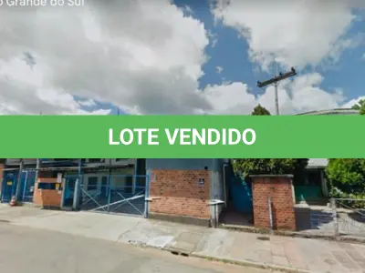 LOTE 001 - Uma área de terras com aproximadamente 3.500,00m², sobre o terreno existe um prédio industrial de alvenaria com área aproximada de 3.340,00 m²( a metragem da área construída foi fornecida pela executada tendo em vista que junta a Prefeitura Municipal de Estância Velha só existe averbação(registro) e habite-se de apenas 1.273,45m²), matrículas nº 6236 e 1823. Trata-se de uma área de boa localização, zona mista, com prédio de alvenaria, que embora de construção mais antiga encontra-se em bom estado de conservação, com atendimento de todos os itens para funcionamento de suas atividades industrias, situado na Rua Almirante Tamandaré, nº 584, Bairro Lira, Estância Velha - RS