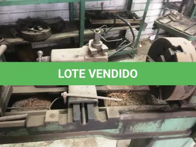 LOTE 039 - TORNO MECÂNICO (Ref.: STM 15)