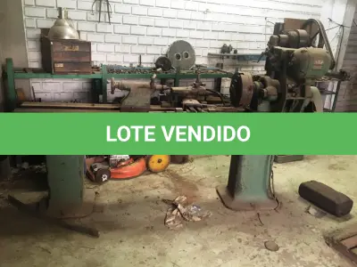 LOTE 039 - TORNO MECÂNICO (Ref.: STM 15)