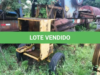 LOTE 034 - BETONEIRA ELÉTRICA 580 L AUTO CARREGAVEL (Ref.: SB 97)
