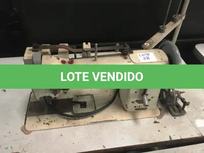 LOTE 028 - Máquinas de costura( 02 un )