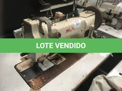 LOTE 030 - Máquinas de costura( 02 un )