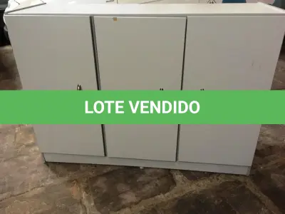 LOTE 035 - Balcões( 05 un )