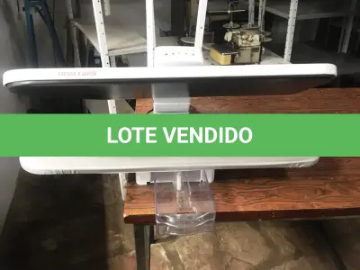 LOTE 025 - Máquina de passar roupa