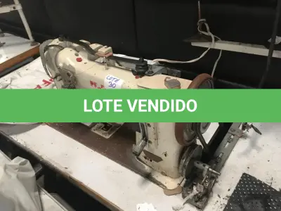 LOTE 030 - Máquinas de costura( 02 un )