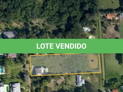 LOTE 002 - Terreno rural (sítio) com área de 4.200,00 M², dentro de um todo maior com 18ha aproximadamente, situado na "Fazenda Conceição" distrito de Ipiranga, na Rua Bem-te-vi do Condomínio Bela Vista, cidade de Gravataí/RS. Matrícula nº 39.944 do Registro de Imóveis de Gravataí/RS. No referido imóvel existe uma construção em alvenaria não averbada.
