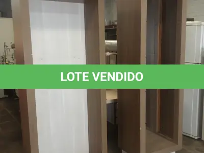 LOTE 036 - Expositores( 02 un )