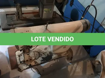 LOTE 098 - Máquinas de costura( 02 un )