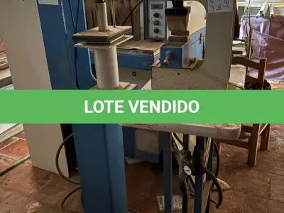 LOTE 106 - Máquinas de prensar( 02 un )