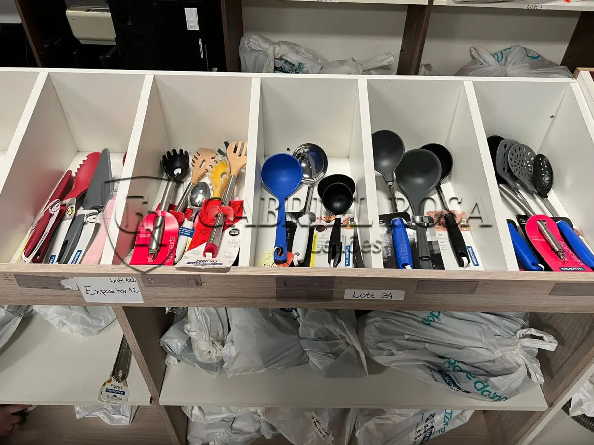 LOTE 034 - Utensílios de cozinha