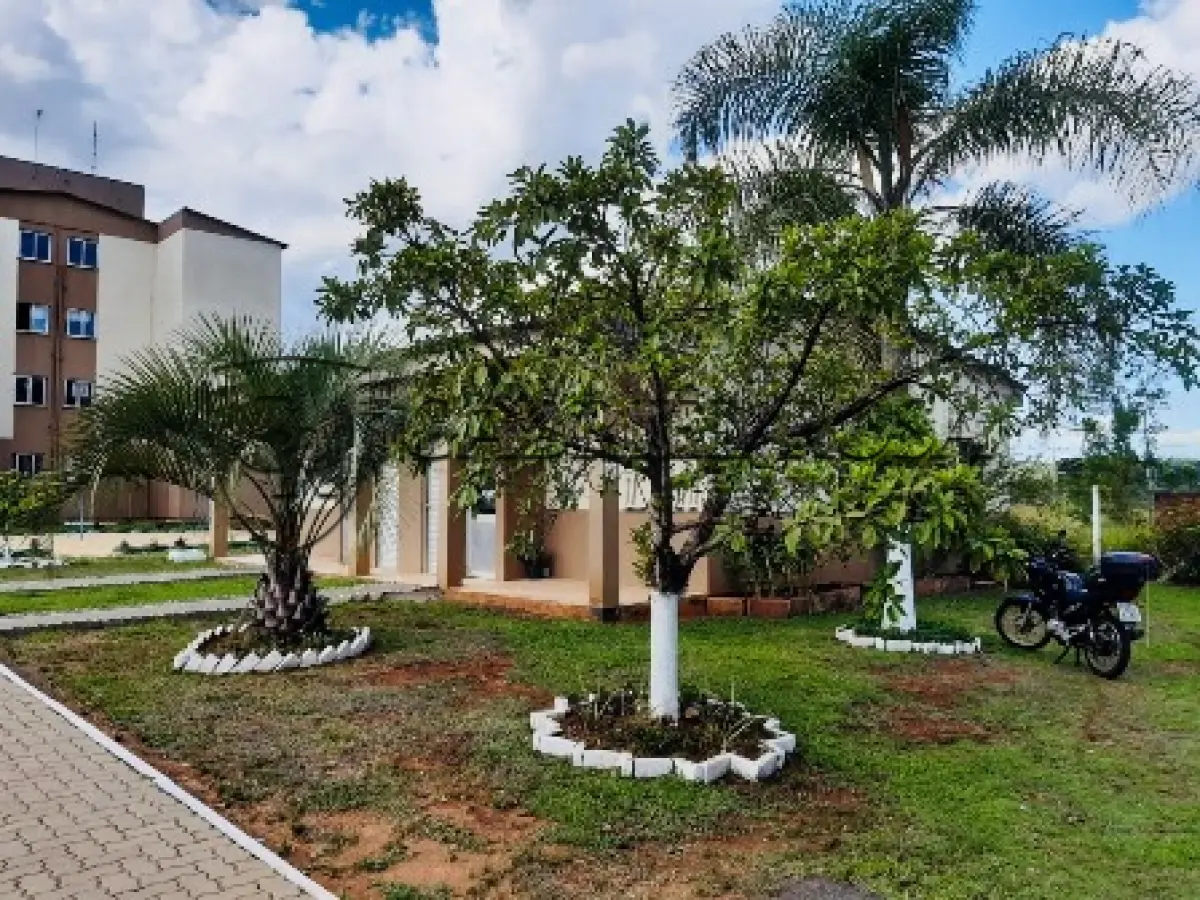 LOTE 004 - APARTAMENTO Nº 410 DO BLOCO 03 DO CONDOMÍNIO ALTOS DA ESTÂNCIA, SOB Nº 801 DA AVENIDA WALTER KLEIN, LOCALIZADO NO QUARTO PAVIMENTO COM ÁREA PRIVATIVA DE 41,8185M2 E ÁREA TOTAL DE 45,7547M2