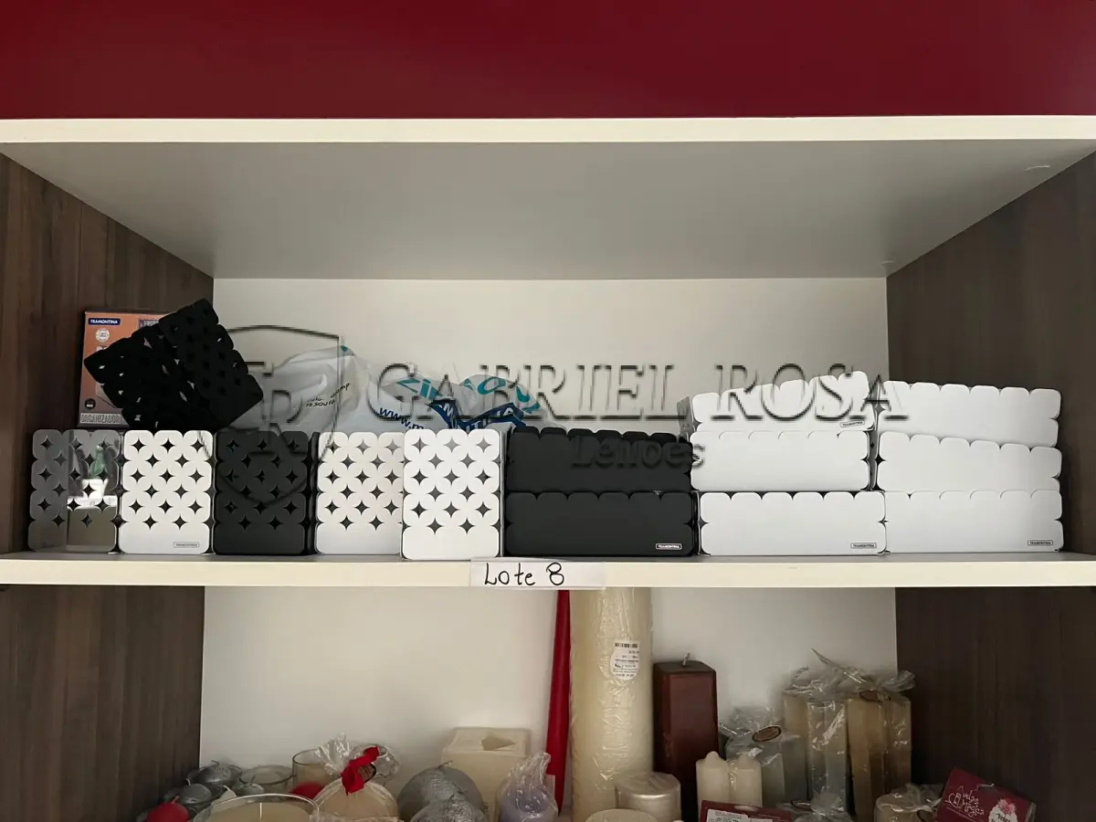 LOTE 008 - Materiais de escritório