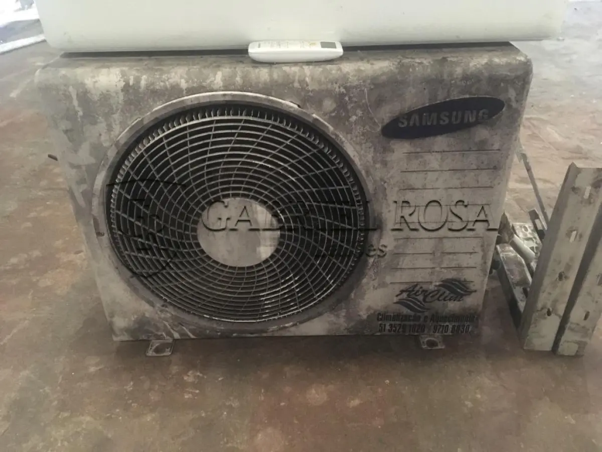 LOTE 011 - Ar Condiciondo Slpit SAMSUNG 12.000 Btus / Quente-Frio Virus Doctor