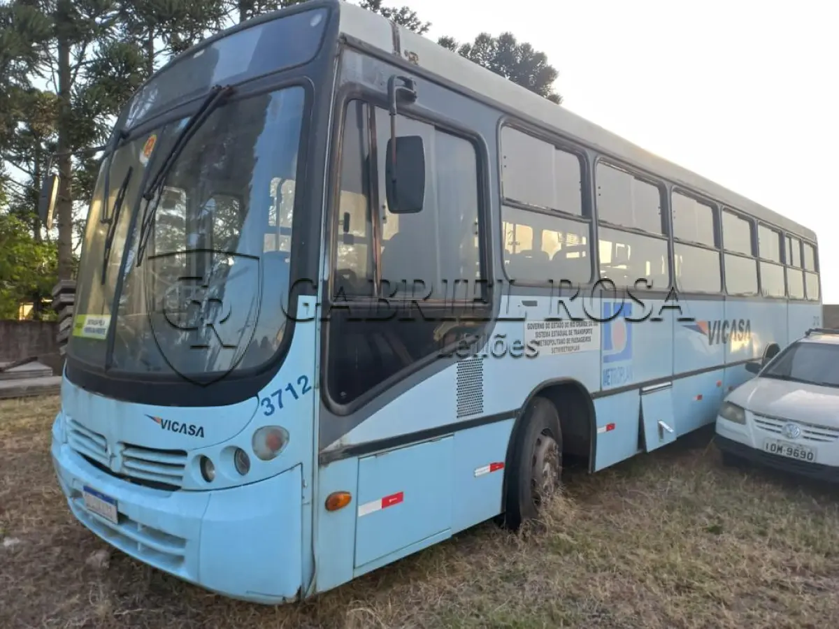 LOTE 001 - ÔNIBUS MERCEDEZ BENZ, ANO 2003, COR AZUL, PLACAS ILJ4831.