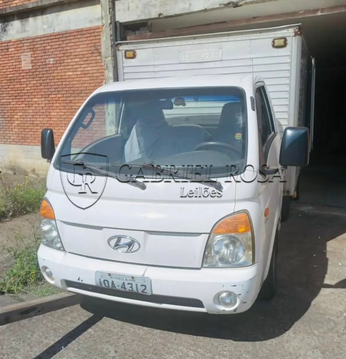 LOTE 002 - Camioneta Hyundai HR HDB, ano/modelo 2007/2008, placas IOA4312