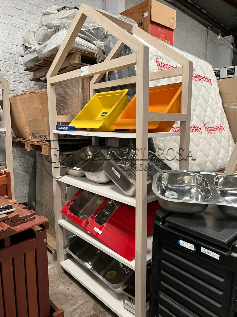 LOTE 183 - Expositores usados