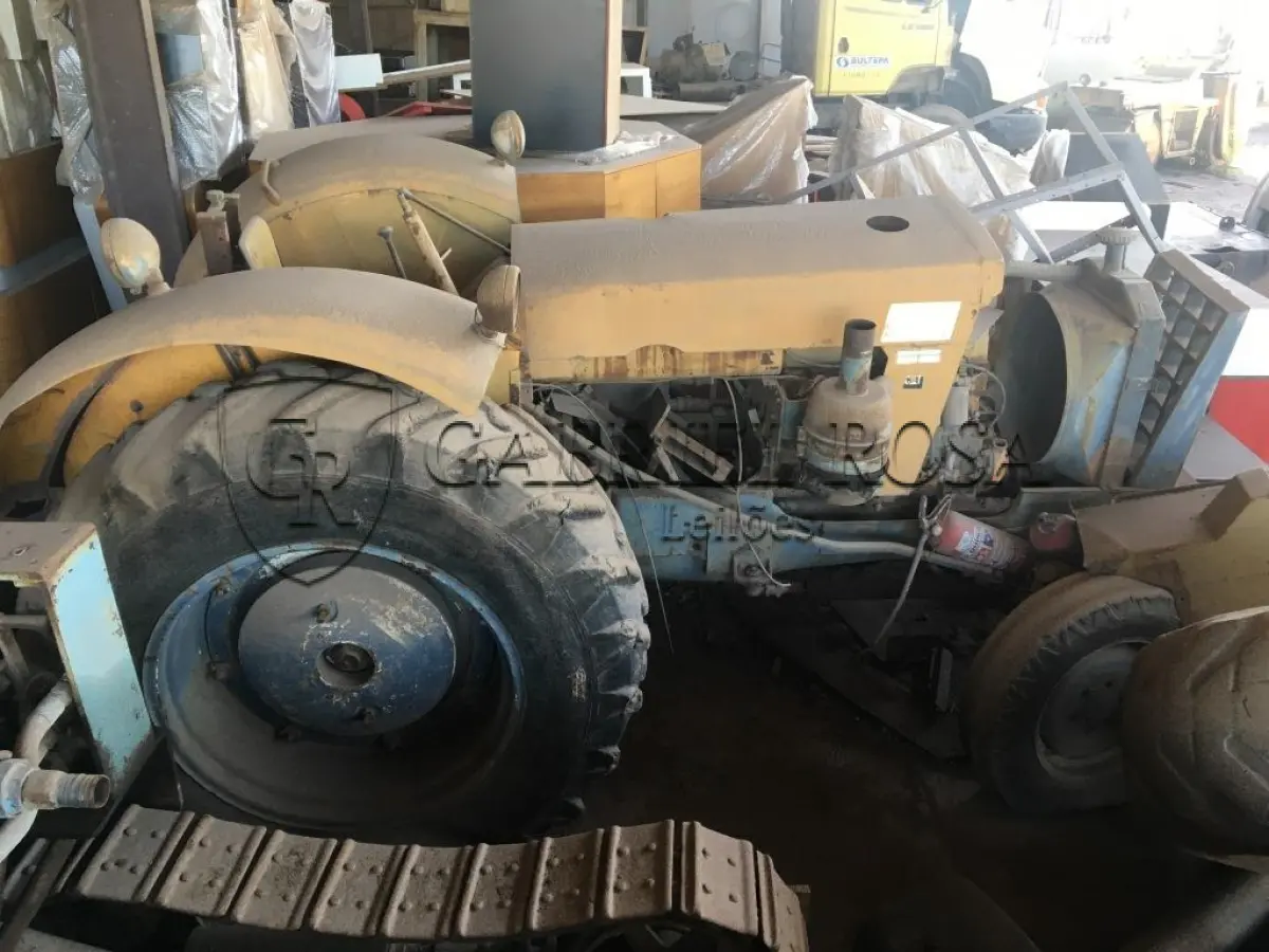 LOTE 001 - TRATOR AGRICOLA CBT 1105 (Ref: STA 01)