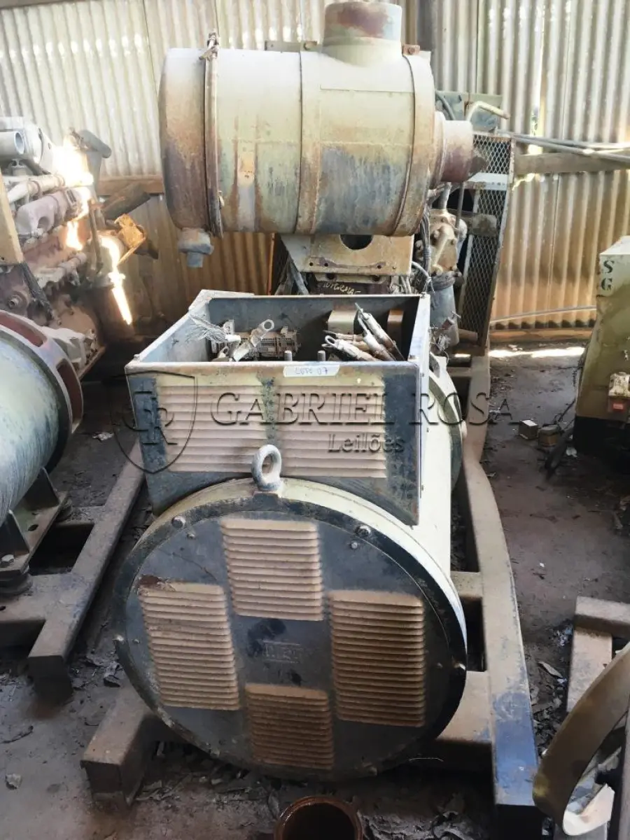 LOTE 007 - GERADOR GG360 (Ref.: SGG 34)