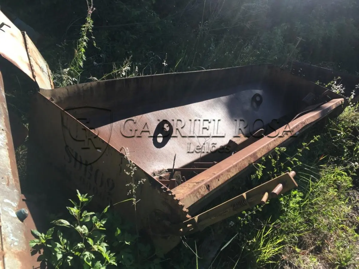 LOTE 013 - DISTRIBUIDOR DE AGREGADOS (Ref.: SDB 02)