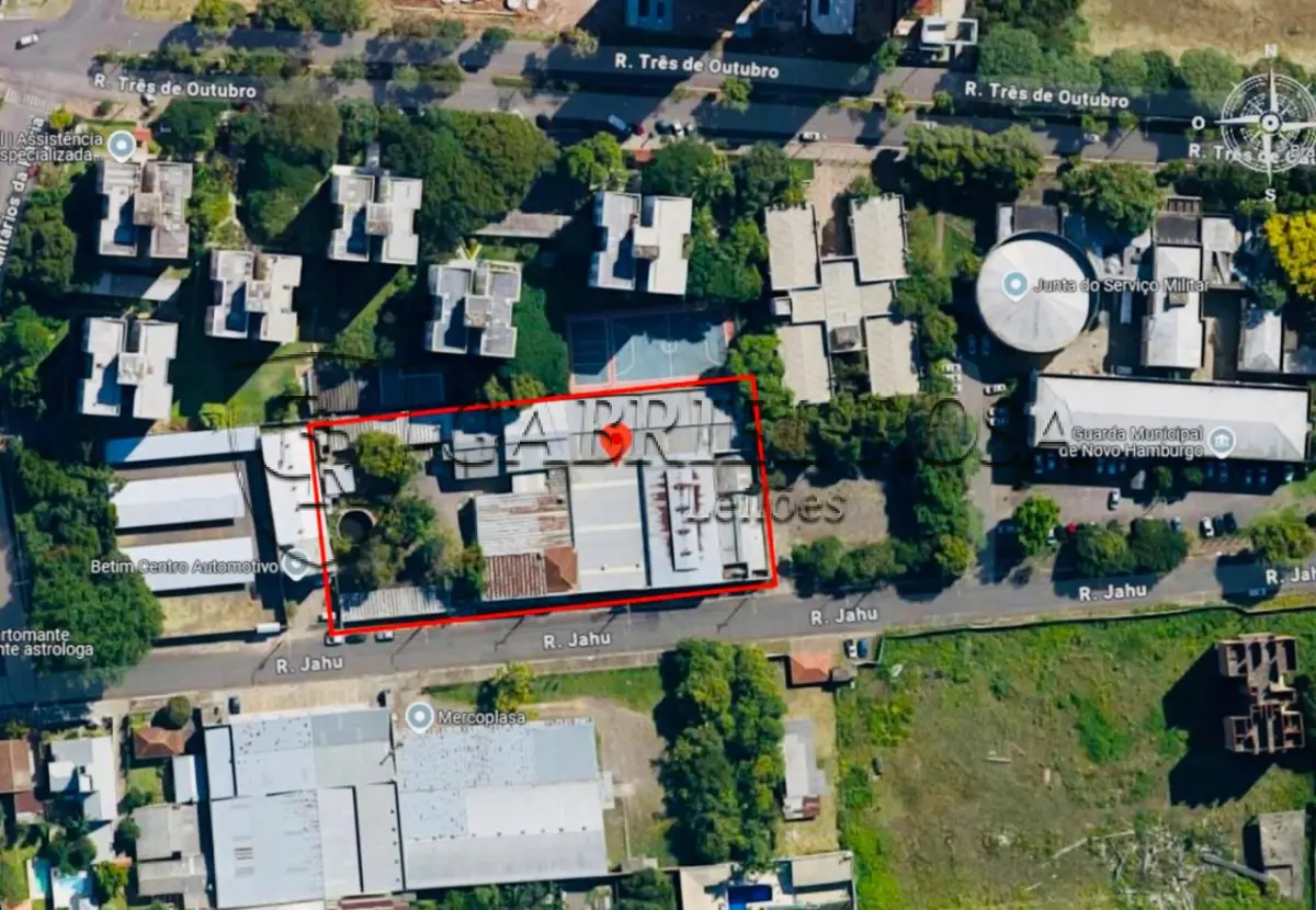 LOTE 001 - 12(doze) edificações em alvenaria, e o respectivo terreno com área de 4.339,00 m², e área total edificada de 3.768,26 m², situado na Rua Jaú, nºs 248, 256 e 318, Bairro Pátria Nova, Novo Hamburgo/RS. Registrado sob matrícula 28.161