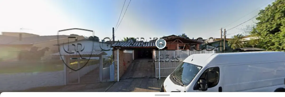 LOTE 001 - Casa de alvenaria, térrea, com garagem fechada e o respectivo terreno com a área superficial de 360 m², situado na Rua Lauro Oscar Diefenthaeler, nº 227, Bairro União - Estância Velha/RS. Registrado sob matrícula nº 9416