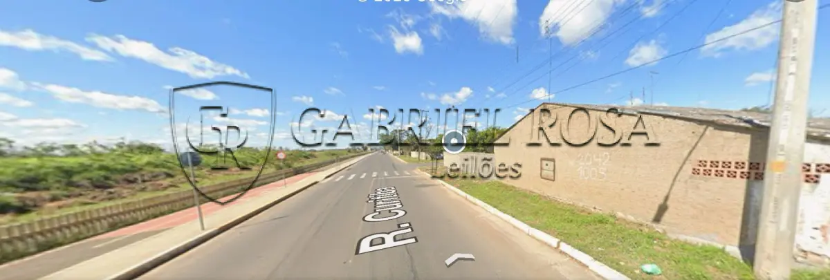 LOTE 003 - Casa com 02 domitórios, espaço de cozinha e sala integrados, 01 banheiro, 01 sala pequena, lavanderia e garagem coberta, e o respectivo terreno com área  superficial de 420 m², situada na Rua Curitiba, nº 2042, Bairro Mathias Velho, Canoas/RS. Registrado sob matrícula 41.867