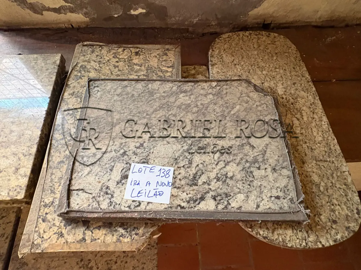 LOTE 138 - Tábuas de granito( 11 un )
