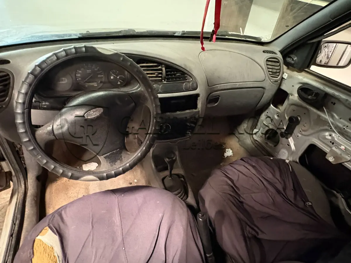 LOTE 002 - Ford Courier 1.6 L Gasolina, Ano/Modelo 2006/2007, Cor Prata, Placa INH5F51