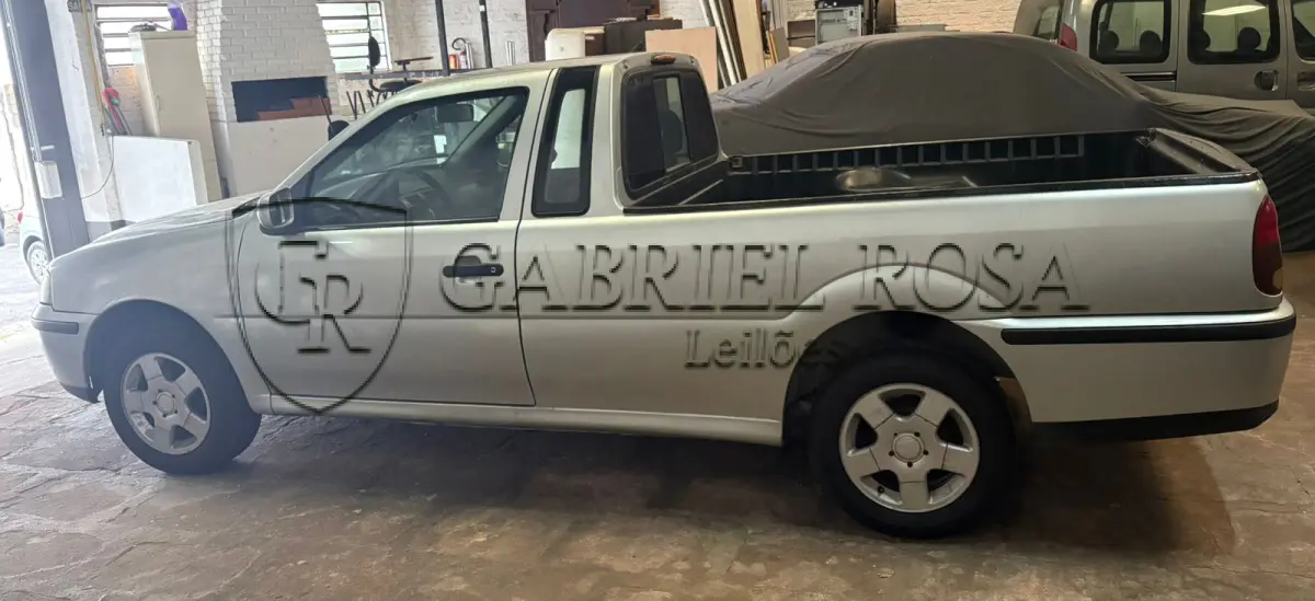 LOTE 007 - VW Saveiro Summer 1.8 Gasolina 2001/2002, Cor: Prata, Placa: IKN0F68 - EXTRAJUDICIAL