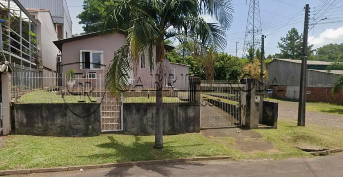 LOTE 002 - Um terreno com a área de 390,00 m², composto do lote 13 da quadra H, do Loteamento Sol Nascente, situado na Rua Novo Hamburgo, nº 438, Bairro Sol Nascente, Estância Velha - RS. Sobre o terreno há um prédio residencial de alvenaria, conforme consta no Laudo de Avaliação do Oficial de Justiça, o qual não encontra-se averbado. Registrado sob matrícula 40.007
