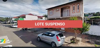LOTE 007 - QUOTA PARTE DE TERRENO COM 320,00M2, COM UMA CASA DE MADEIRA COM ÁREA DE 79,20M2 E UM PRÉDIO COMERCIAL E UM ACRÉSCIMO RESIDENCIAL DE ALVENARIA COM A ÁREA DE 150,875M2, QUE TOMOU O Nº 440 DA AVENIDA JOÃO XXIII