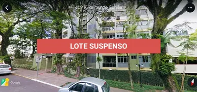 LOTE 004 - BOX Nº 17 DO EDIFÍCIO EMANCIPAÇÃO, LOCALIZADO NA RUA RAIMUNDO CORRÊA, Nº 609, NO SUB-SOLO COM ÁREA PRIVATIVA DE 12,00 M2