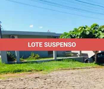 LOTE 001 - UM TERRENO UM TERRENO COM SUAS BENFEITORIAS SITUADO NO BAIRRO BELA VISTA, EM ESTÂNCIA VELHA/RS, COMPOSTO DO LOTE 10 DA QUADRA 61 DO LOTEAMENTO BELA VISTA III, COM ÁREA DE 360 M²