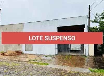 LOTE 001 - DIREITOS E AÇÕES  DE UM TERRENO COM A ÁREA DE 360,00M2, SITUADO NO BAIRRO FLORESTA, ESTÂNCIA VELHA, CONSTITUÍDO PELO LOTE Nº 28 DA QUADRA 59, SOBRE O IMÓVEL À UM PRÉDIO RESIDENCIAL DE ALVENARIA COM ÁREA DE 72,00M2, QUE TOMOU O Nº 871 DA RUA OSVALDO ARANHA
