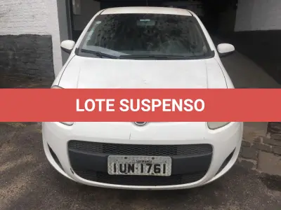 LOTE 016 - Fiat Palio Essence 1.6 Dualogic Flex 5P 2013/2014, Cor Branca, Placa IUN1761